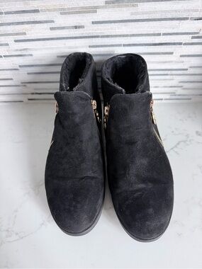 Black Suede Ankle Boots with Side Zipper size 8